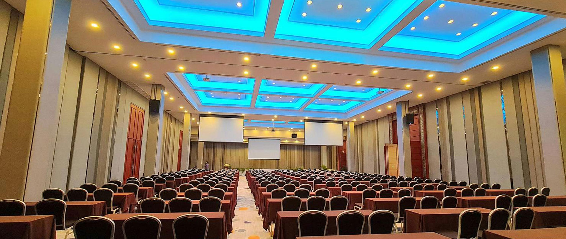 Tawa Ravadee Resort Meeting Room